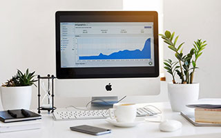 kaiyun-出任快艇主帅第一天 泰伦·卢重点关注两大问题